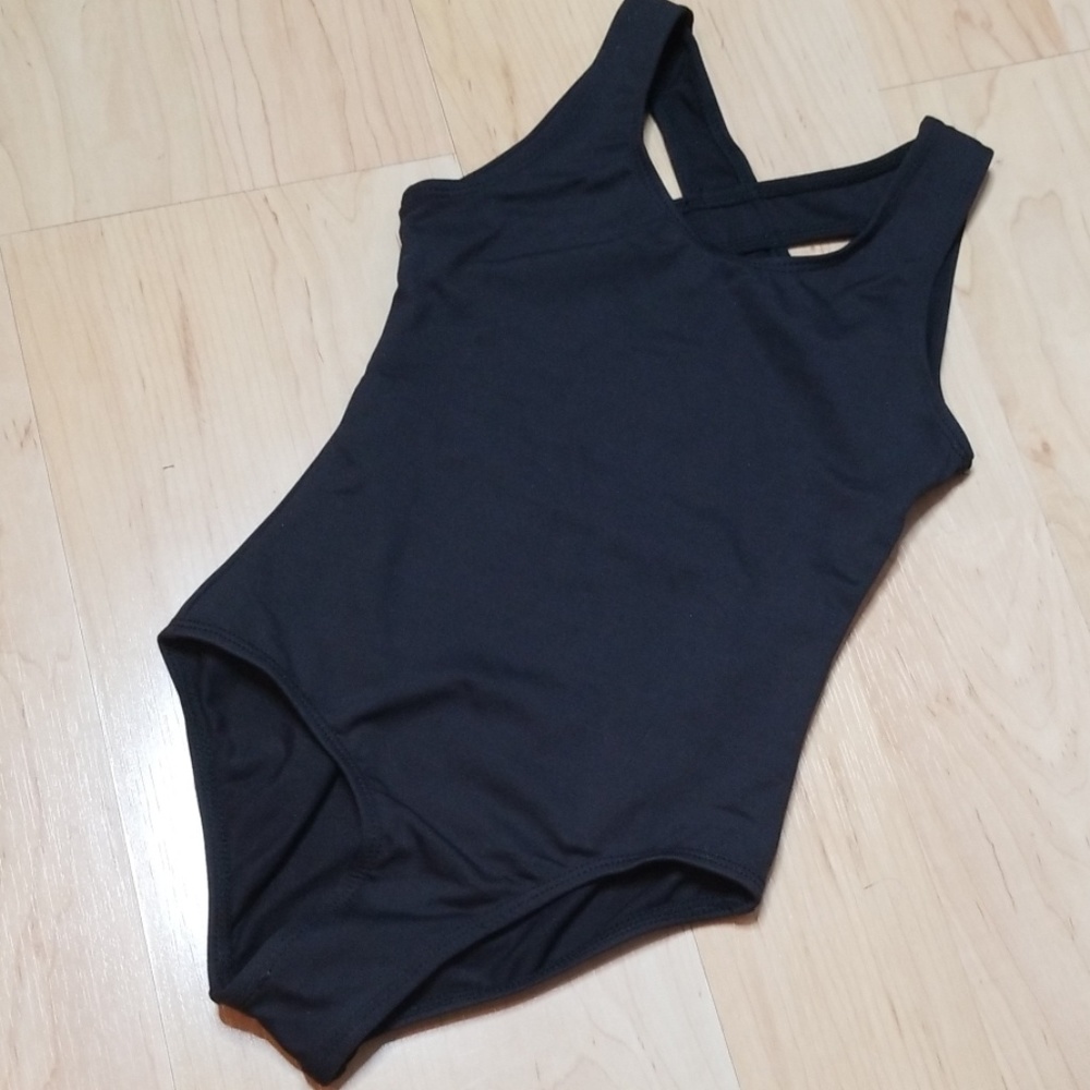 New girls black leo